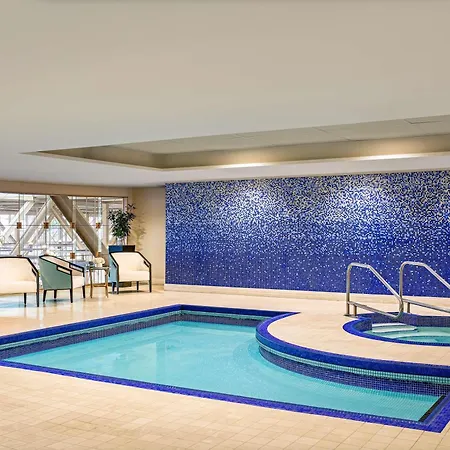 Fairmont Vancouver Airport In-Terminal Hotel-2