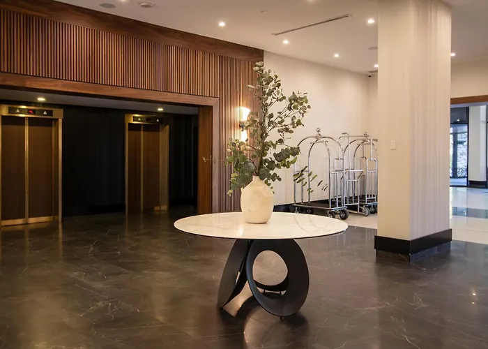 Radisson Blu Vancouver Airport Hotel & Marina