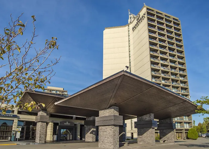 Sandman Signature Vancouver Airport Hotel & Resort